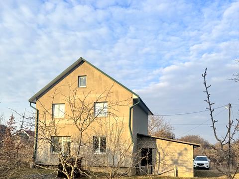 будинок за адресою Вишнева