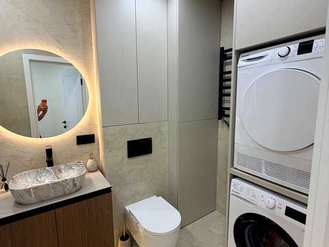 квартира за адресою Романа Левицького вул., 4