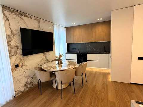 квартира за адресою Романа Левицького вул., 4