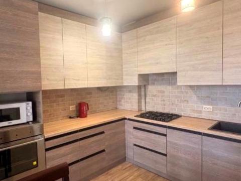 квартира за адресою Демнянська вул., 3