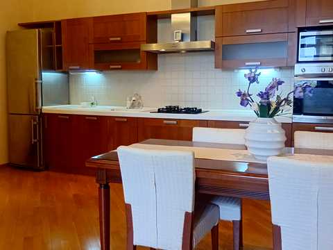 квартира по адресу Французский бульв., 35