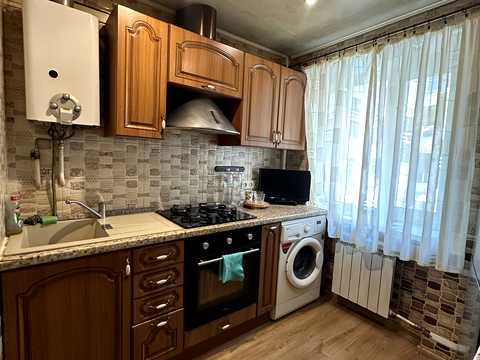 квартира по адресу Владимира Моссаковского ул. (Клари Цеткін), 3