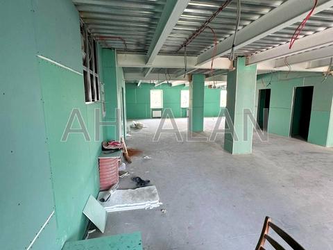 комерційна за адресою Голосіївська вул., 7