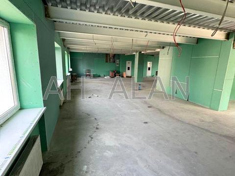 комерційна за адресою Голосіївська вул., 7