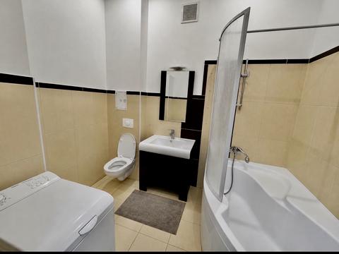 квартира по адресу Паторжинского ул., 8