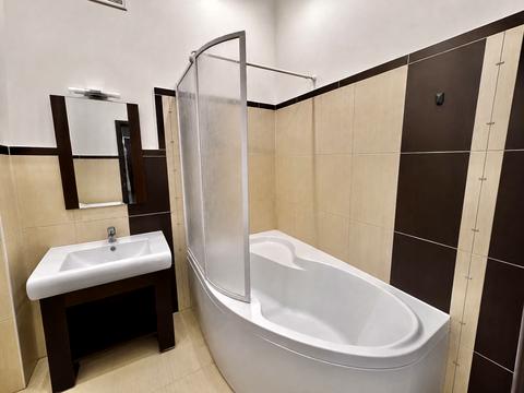 квартира по адресу Паторжинского ул., 8