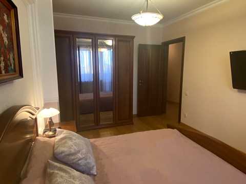 квартира за адресою Вернадського вул., 1