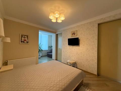 квартира за адресою Євгена Коновальця вул., 2а