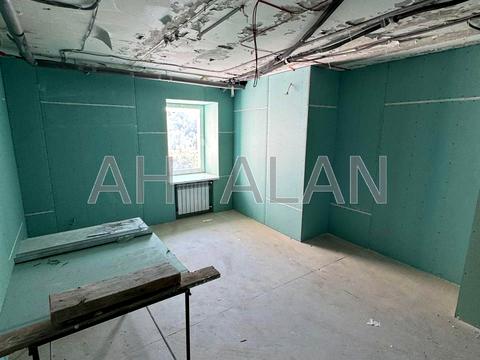 комерційна за адресою Голосіївська вул., 7