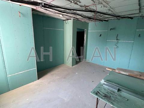 комерційна за адресою Голосіївська вул., 7