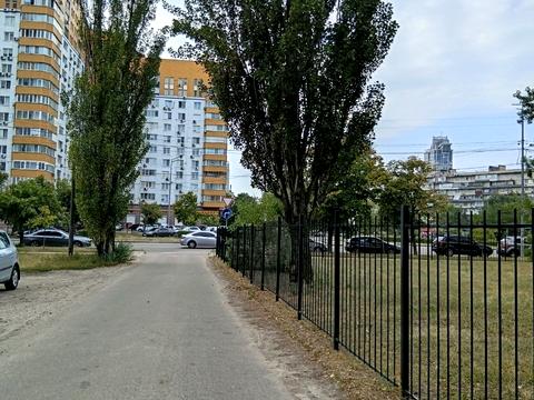 ділянка за адресою Павла Тичини просп., 13