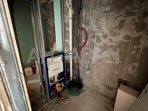 комерційна за адресою Голосіївська вул., 7