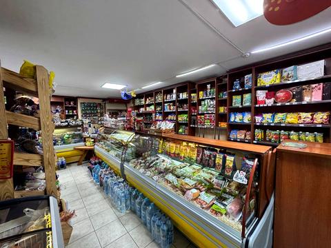 комерційна за адресою Рівненська вул., 125