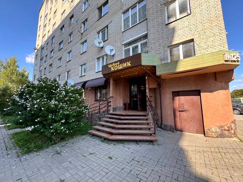 комерційна за адресою Рівненська вул., 125