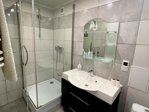 квартира по адресу Зиновия Красовского ул., 3