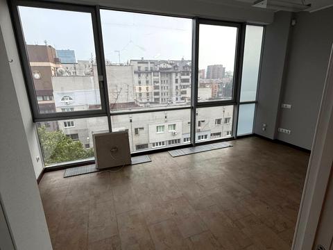 комерційна за адресою Дніпро, Мечникова вул., 10Б