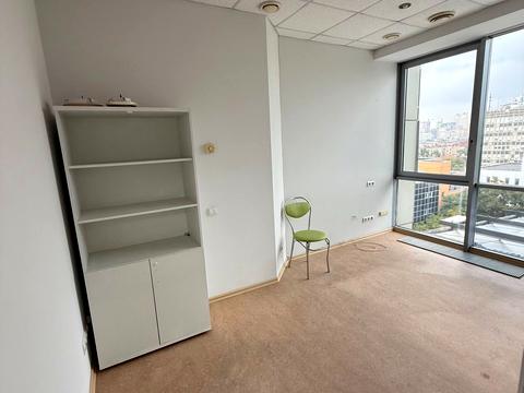 комерційна за адресою Дніпро, Мечникова вул., 10Б