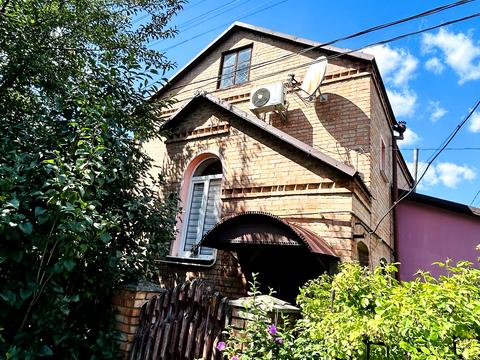 квартира за адресою Митрополита Андрея Шептицького вул., 33