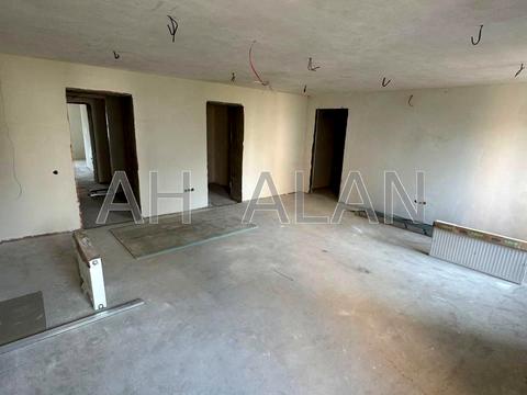 комерційна за адресою Голосіївська вул., 7