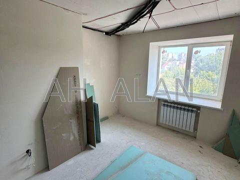 комерційна за адресою Голосіївська вул., 7