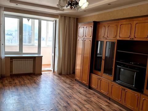 квартира за адресою Миколи Голего вул. (Лебедєва-Кумача), 5