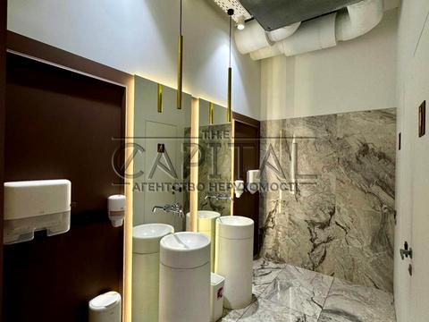 комерційна за адресою Кловський узвіз, 7a