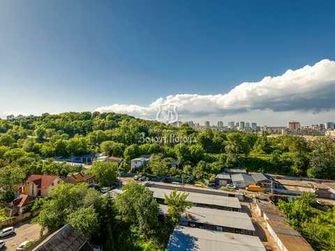 квартира за адресою Миколи Садовського вул., 12