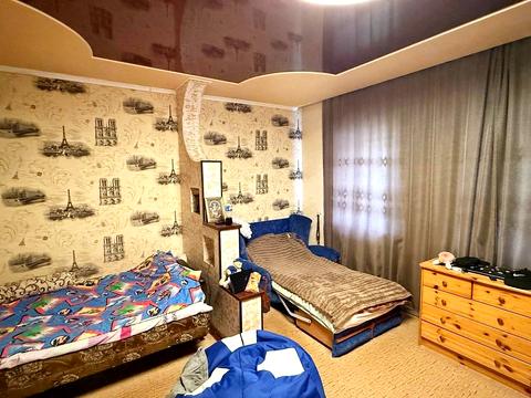 будинок за адресою Космічна вул.