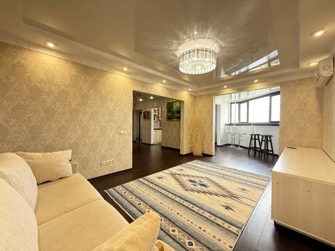 квартира за адресою Григорія Ващенка вул., 1