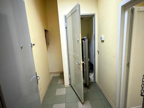 комерційна за адресою 93-ї Холодноярської Бригади вул., 12