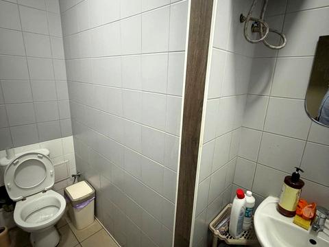 комерційна за адресою 93-ї Холодноярської Бригади вул., 12