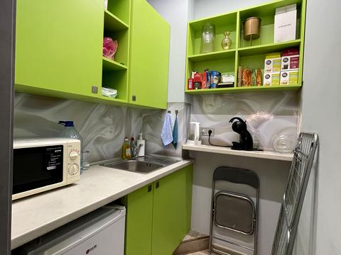 коммерческая по адресу Евгения Коновальца ул. (Щорса), 36-Е