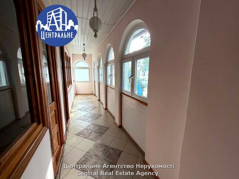 квартира за адресою Українська вул., 25