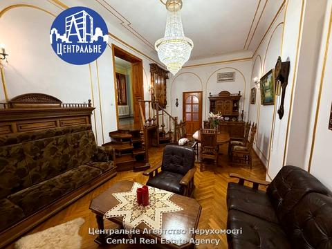 квартира за адресою Українська вул., 25