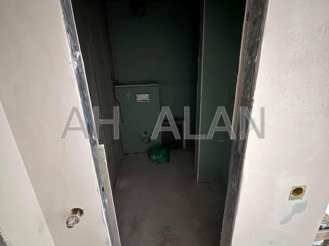 комерційна за адресою Голосіївська вул., 7