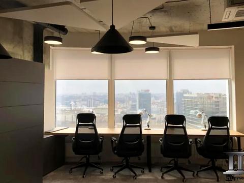 комерційна за адресою Кловський узвіз, 7a