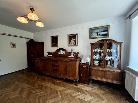 квартира по адресу Конотопская ул., 13