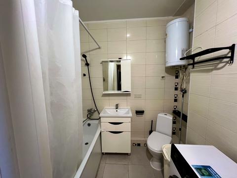 квартира за адресою Метрологічна вул., 15
