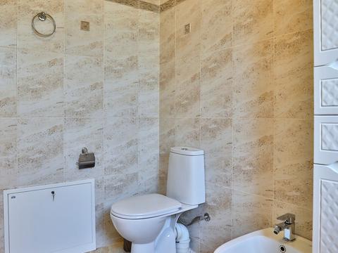 будинок за адресою Богатирська вул., 42