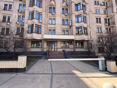 комерційна за адресою Київ, Кудрявська вул., 13-19