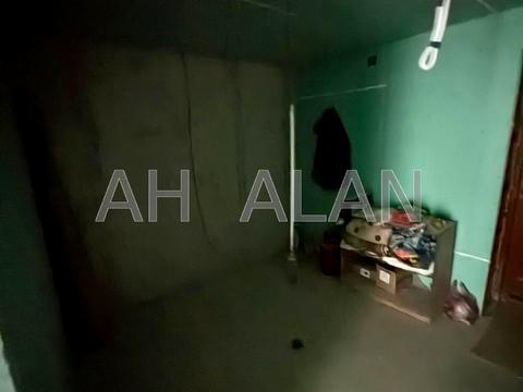 комерційна за адресою Голосіївська вул., 7