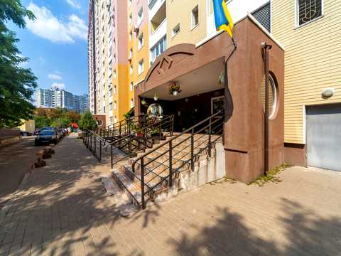 квартира за адресою Науки просп., 60-А