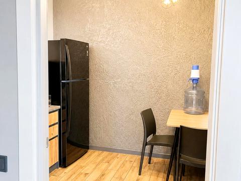 комерційна за адресою Кловський узвіз, 7a