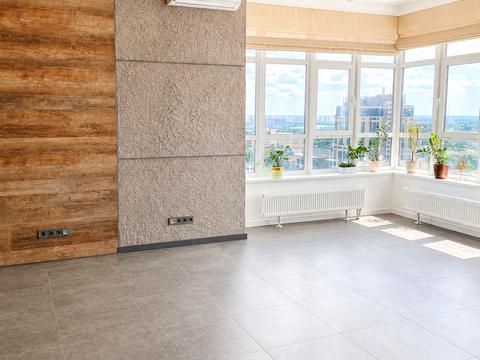 комерційна за адресою Кловський узвіз, 7a