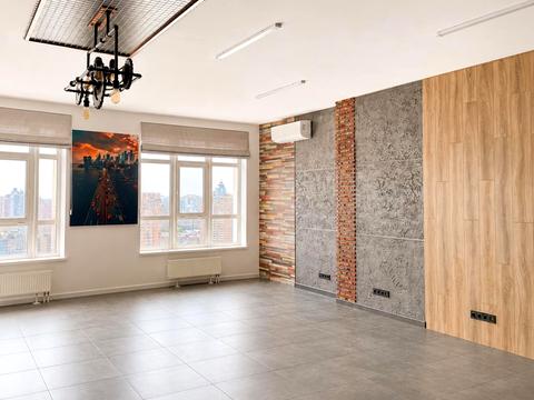 комерційна за адресою Кловський узвіз, 7a