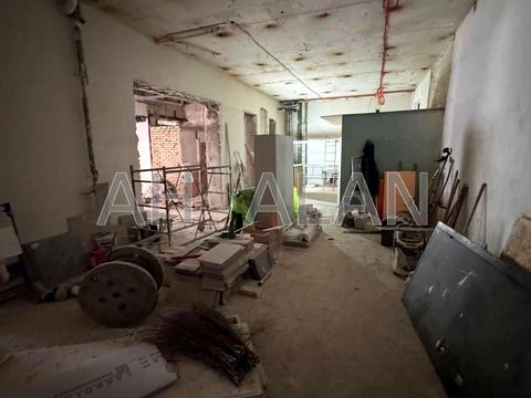 комерційна за адресою Голосіївська вул., 7