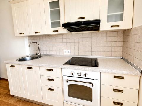квартира по адресу Драгоманова ул., 31-Б