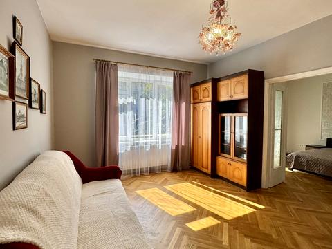 квартира за адресою Львів, Політехнічна вул., 12