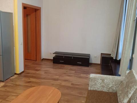 квартира за адресою Дніпровська набережна вул., 26-К