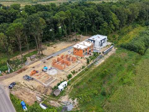 будинок за адресою Центральна